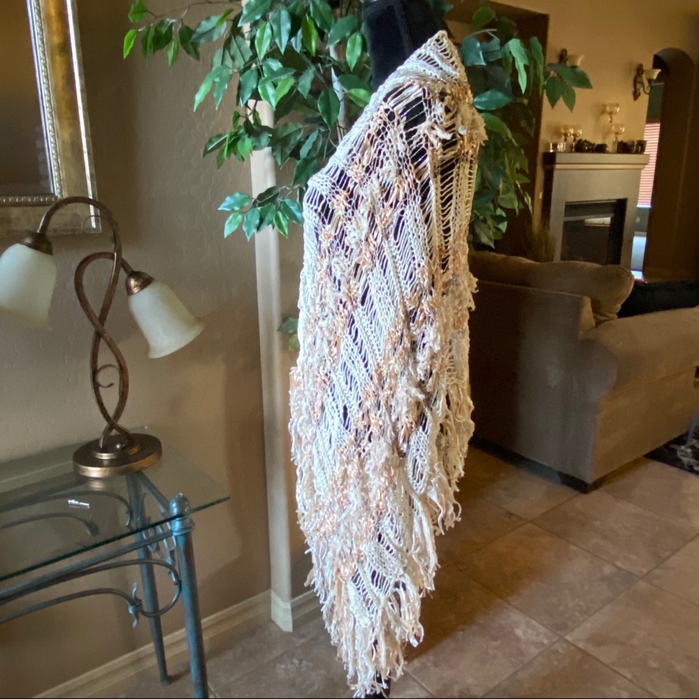 Vintage Shawl Handmade - Picture 3 of 7